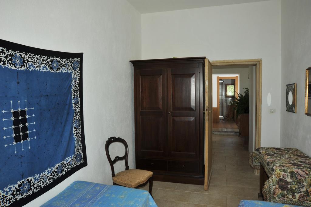 Campi Elisi B&B Sassari Bilik gambar
